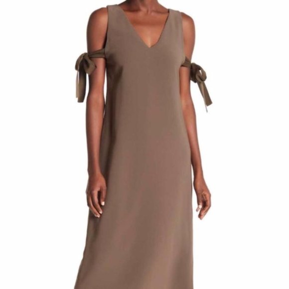 Theory Dresses & Skirts - ⭐️HP⭐️Theory Casual Dress - NWT